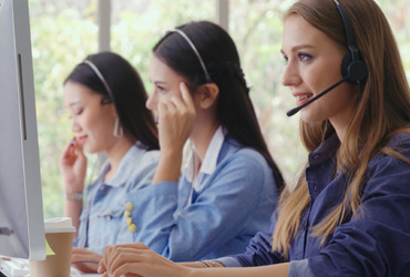 智能(néng)外(wài)呼機(jī)器(qì)人(rén)優點是(shì)什(shén)麽？